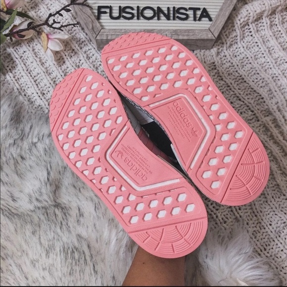 ‼️sold‼️🍭 Adidas NMD R1 White/Pink Spc. 5.5Y/7W - Picture 9 of 9